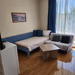 азалия Penzion